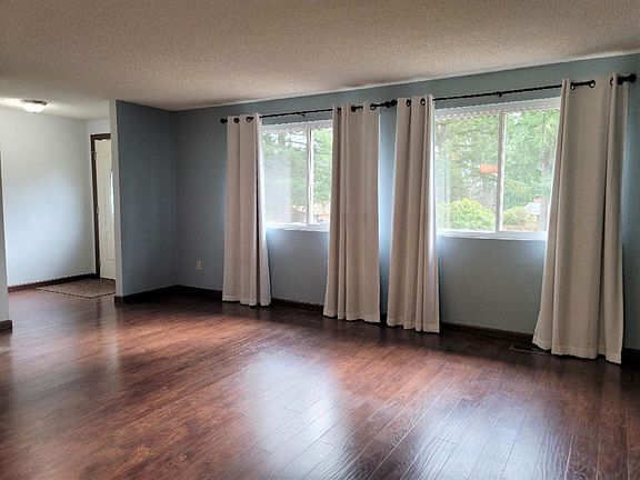 4th image of 91 NE View Ridge Dr