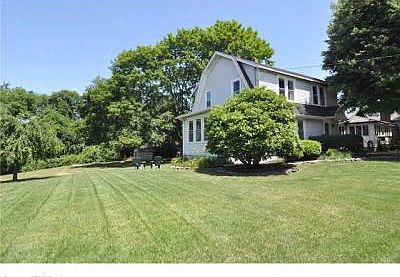 1st image of 50 Pawcatuck Ave