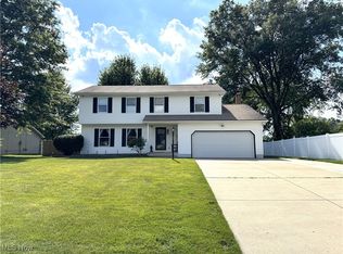 607 Wyndclift Cir, Youngstown, OH 44515