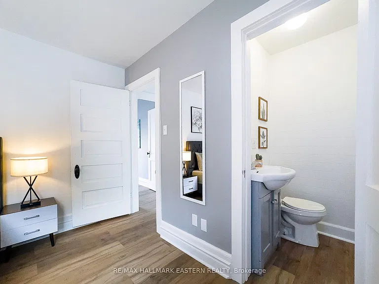 36 Main St #8 — Photo 10