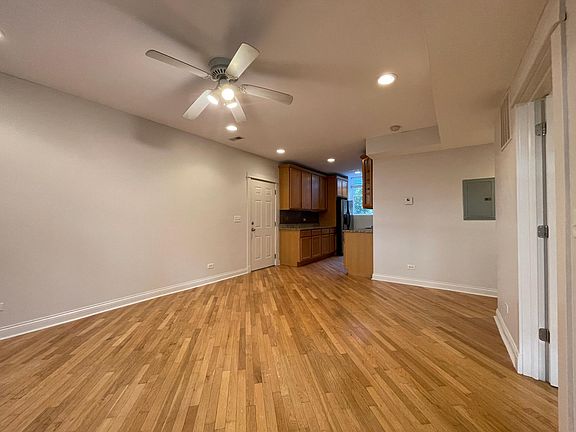 5th image of 1332 W Greenleaf Ave #G2