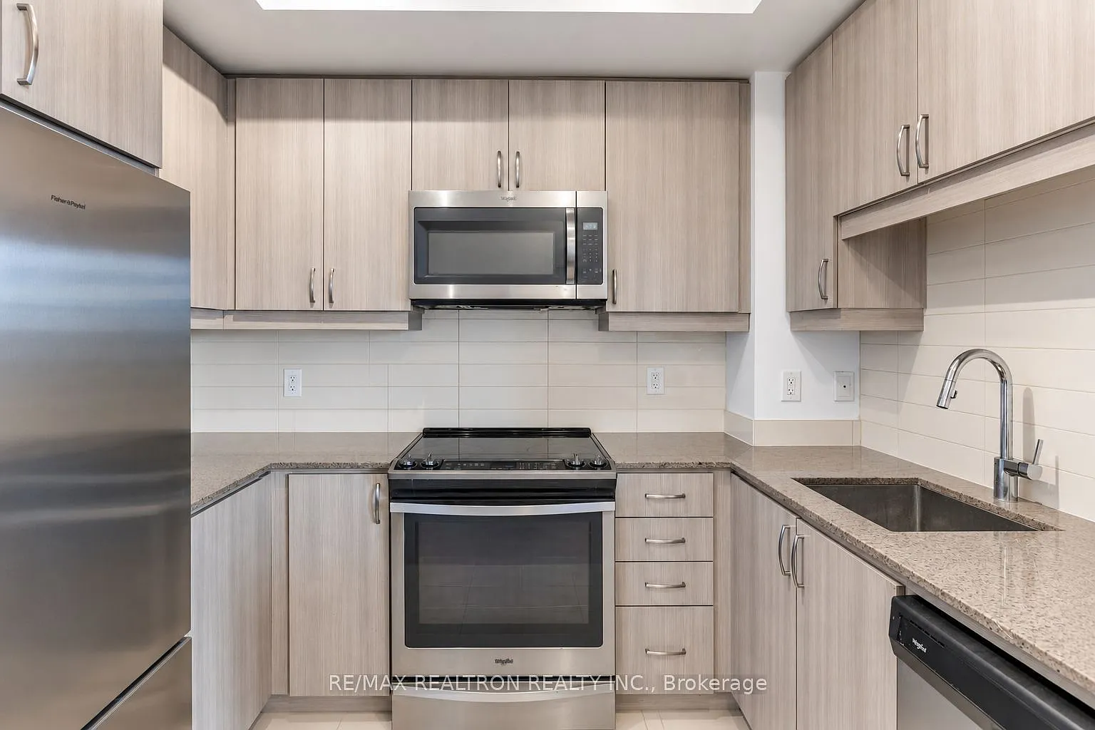3 bed, $2,900 — Photo 3