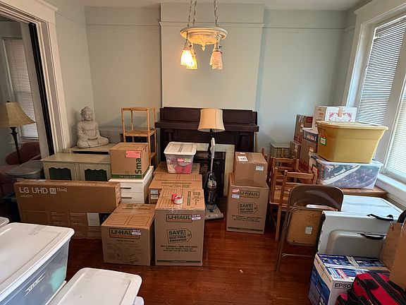 2nd image of 2707 Floyd Ave #1
