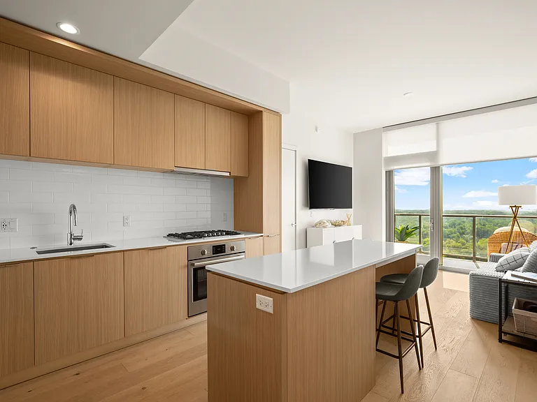 44 East Ave #1508 — Photo 10