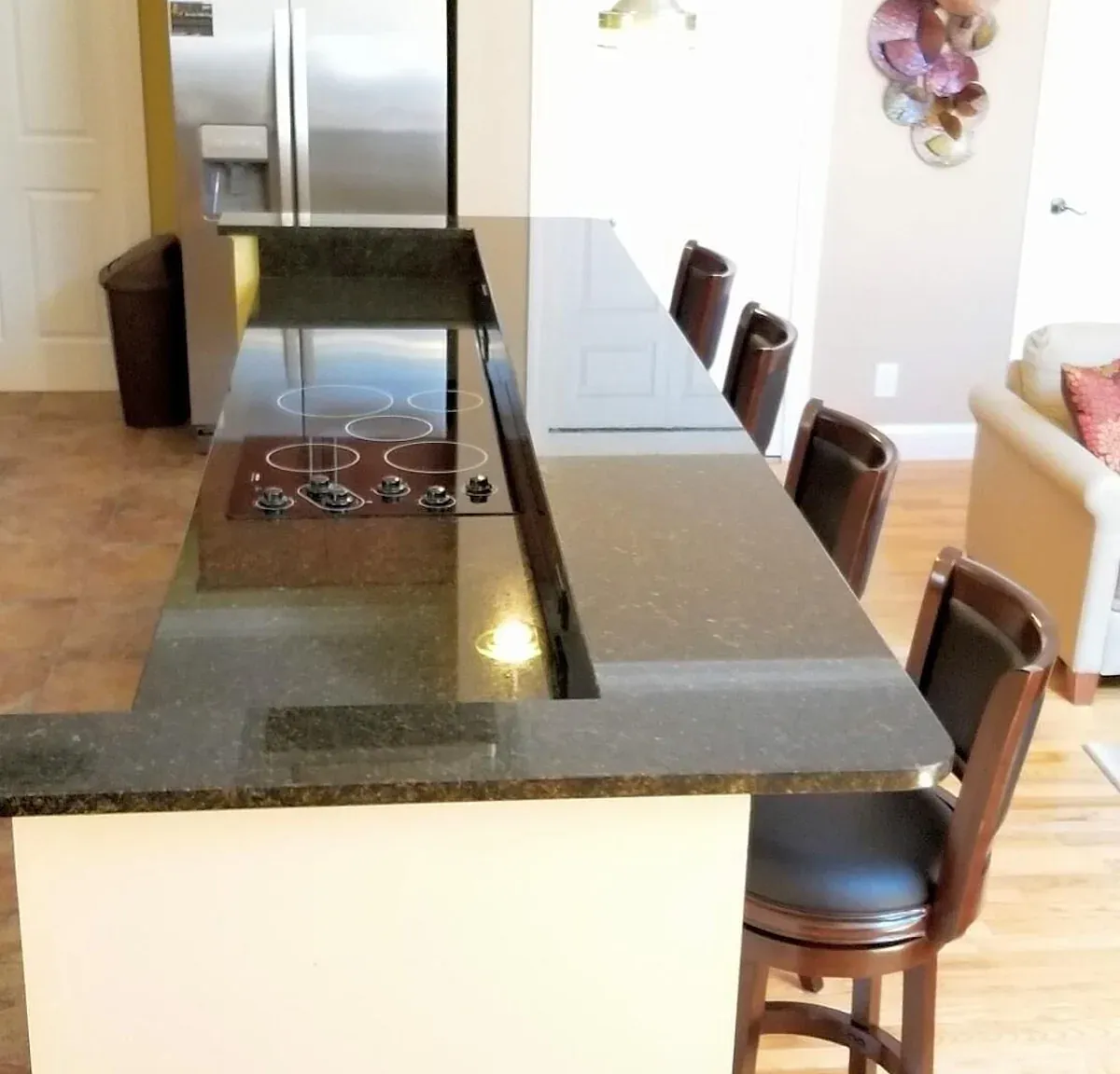 3 bed, 2.5 bath, 1682 sqft, $2,995 — Photo 4