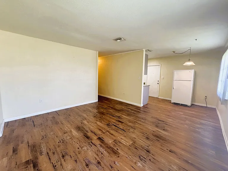 4380 Conway Blvd — Photo 8