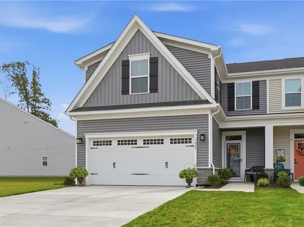1047 Breakwater Trl, Carrollton, VA 23314