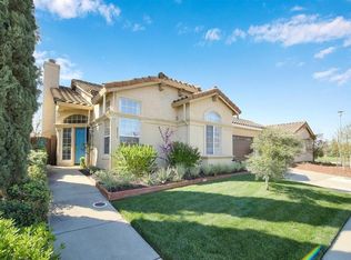 9240 Neosho Dr, Elk Grove, CA 95758