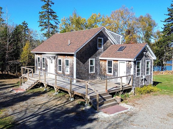 5th image of 879 County Road