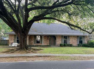 1183 Chevelle Dr, Baton Rouge, LA 70806
