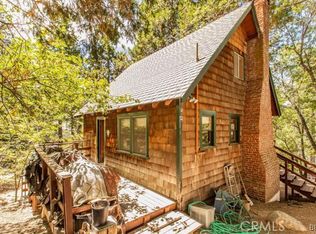 2633 Soutar Dr, Running Springs, CA 92382