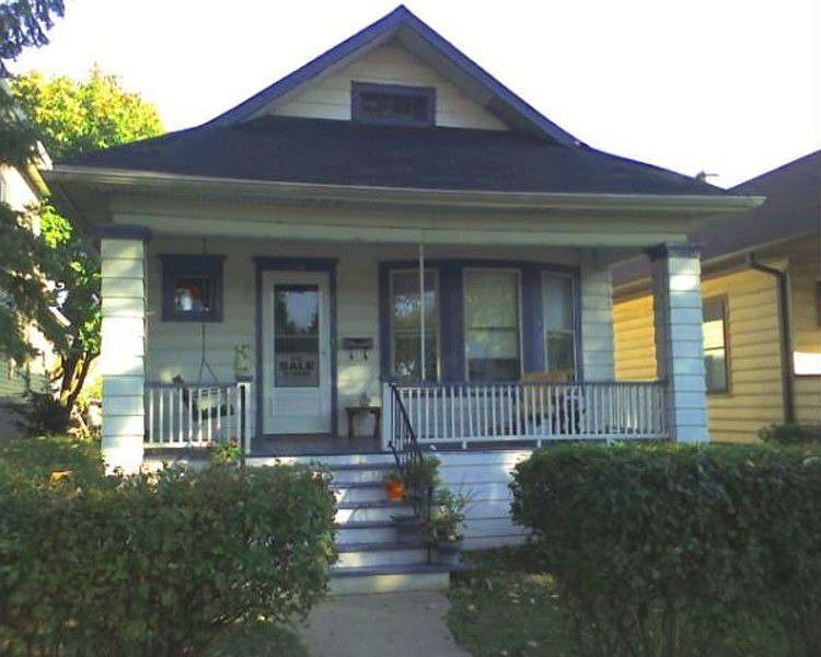 1st image of 1104 S Highland Ave