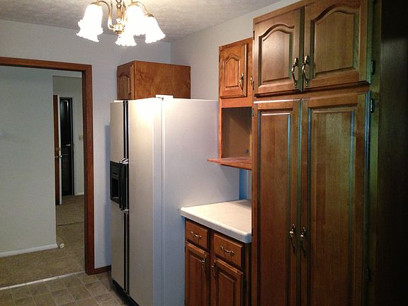 Kitchen (right)