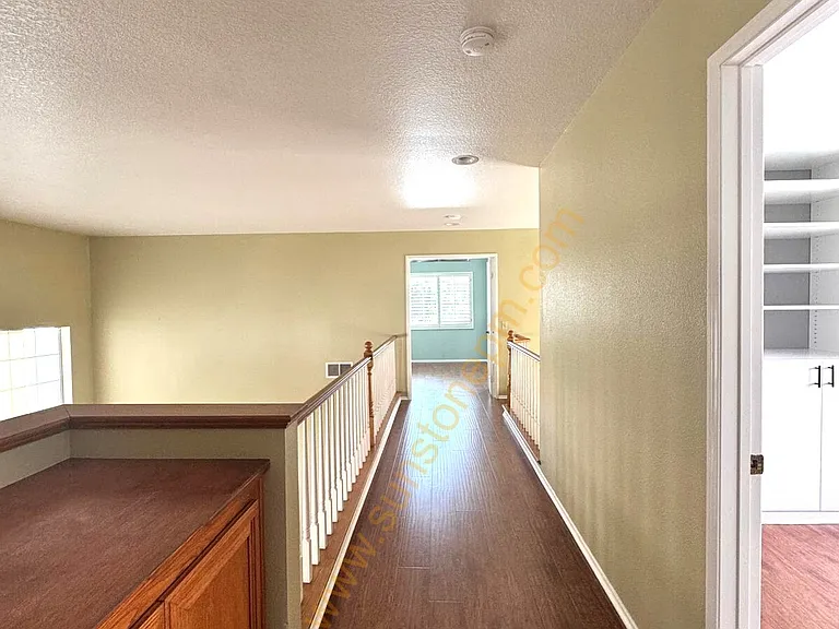 2180 Hedgerow Ln — Photo 16