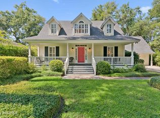 104 Rosemont St, Saint Simons Island, GA 31522