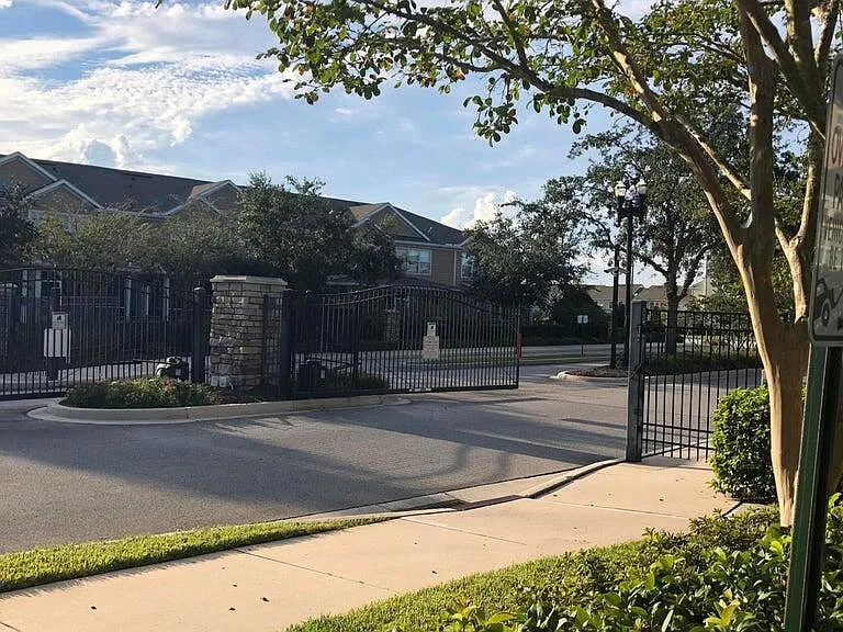 4131 Crownwood Dr — Photo 17