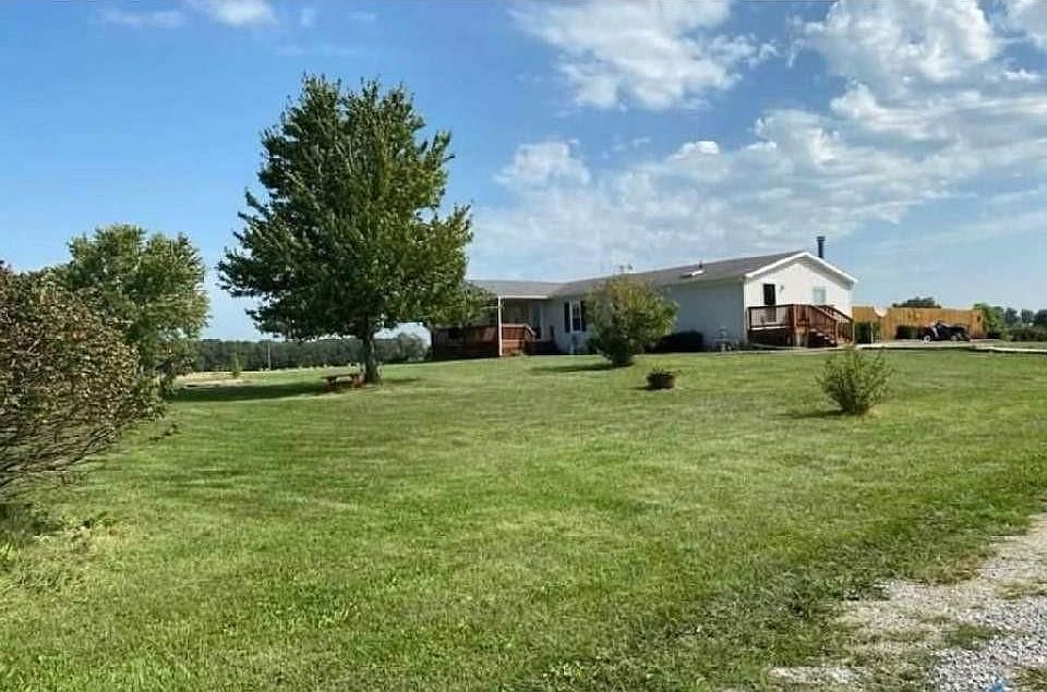 4947 NE County Road 14003, Montrose, MO 64770 | Zillow