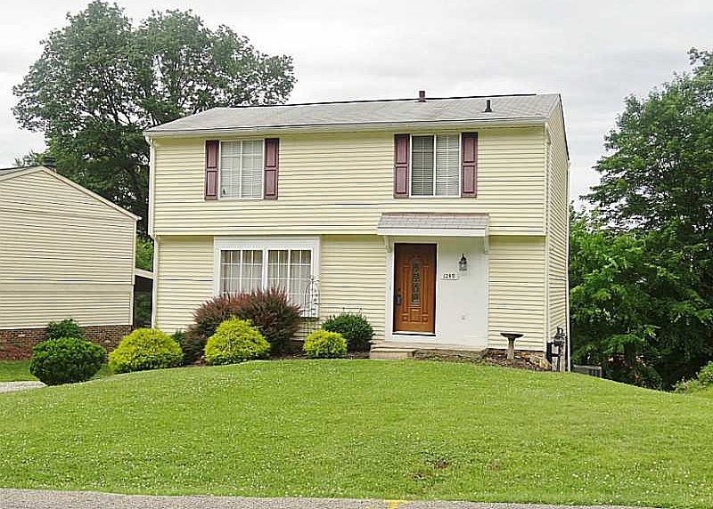 1st image of 1249 Armstrong Dr