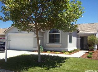 9821 Lucca Way, Elk Grove, CA 95757