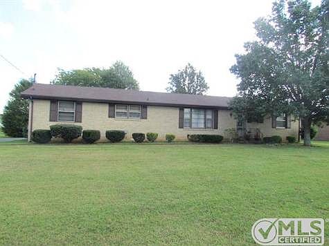1st image of 303 Winwood Dr