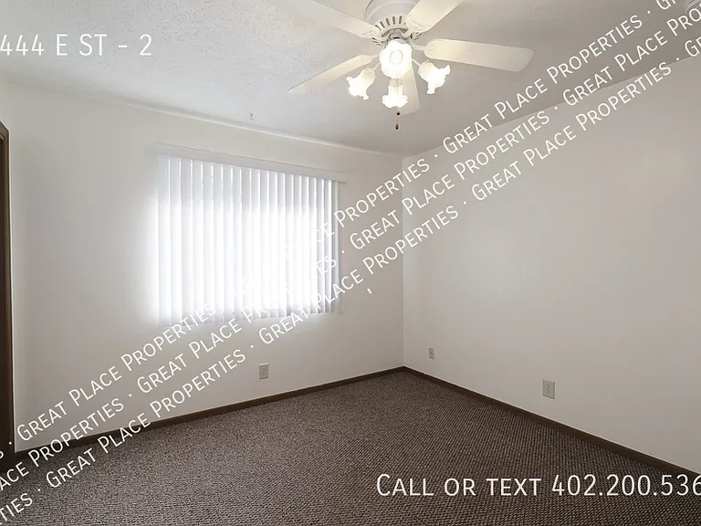 2444 E St #2 — Photo 26