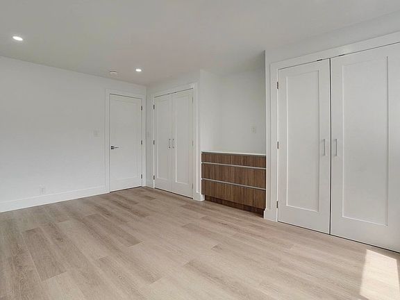 4th image of 85 8th Ave #5E
