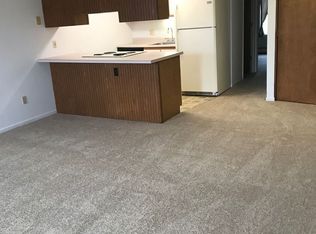 360 Murner Rd APT 11, Gaylord, MI 49735