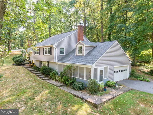 611 Bair Rd, Berwyn, PA 19312