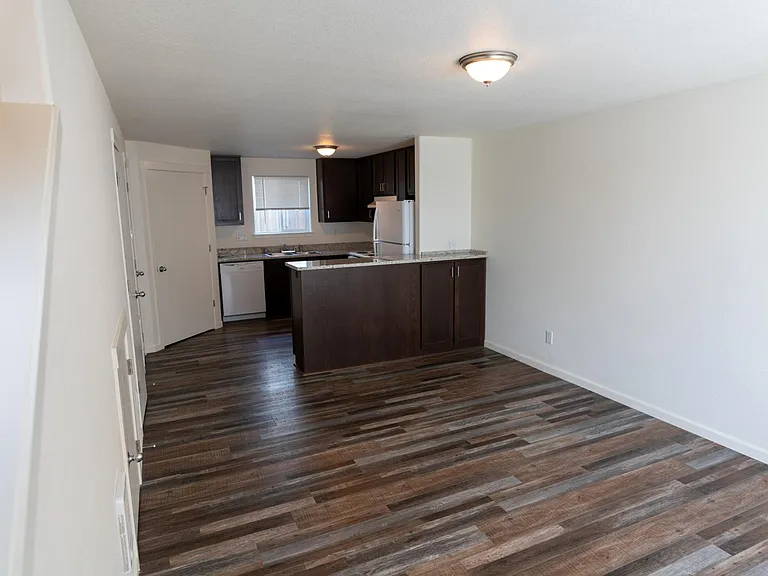 Wassom Street Townhomes — Photo 15