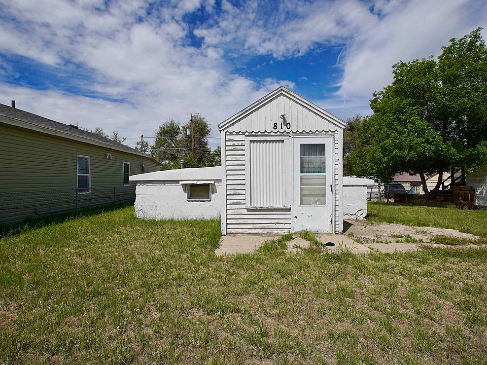 1st image of 810 N Kimball Street
