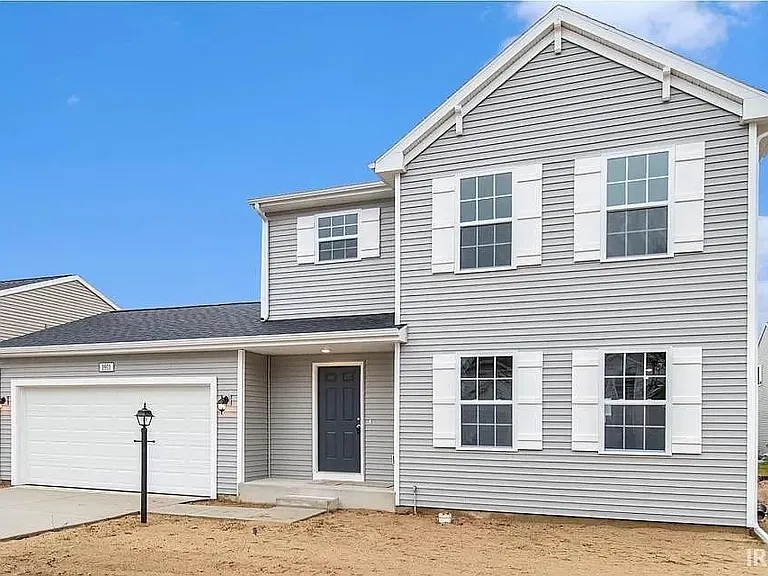 1911 Twisting Pine Ct — Photo 1