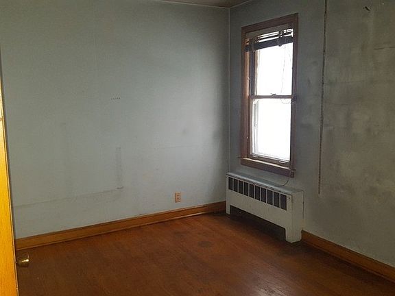 5th image of 1624 S 49th Ave