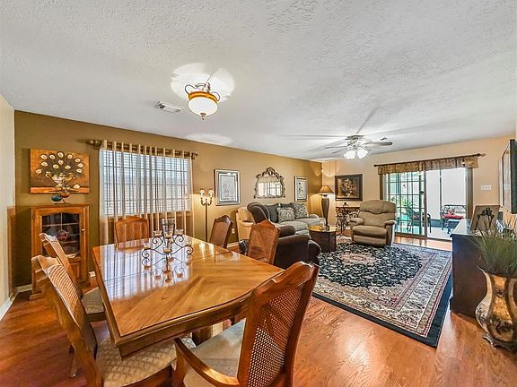 5th image of 12631 Pine Bush Dr