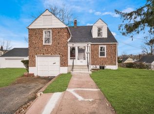 1701 Van Cortlandt Ter, Teaneck, NJ 07666