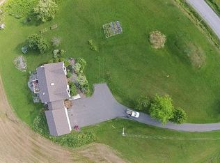 449 Prescott Rd, Manchester, ME 04351