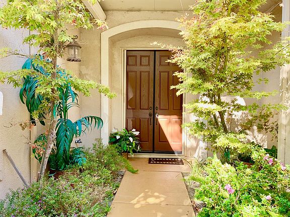 2nd image of 2725 Aspen Valley Ln