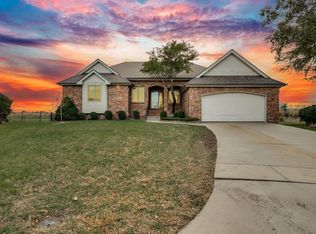 4005 N Tara Cir, Wichita, KS 67226
