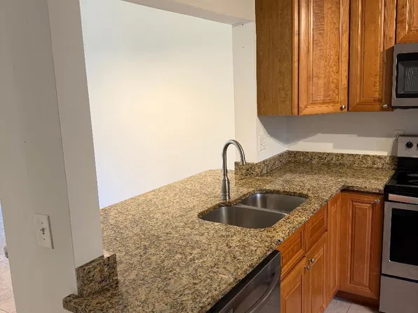 21943 REMSEN Terrace #203, Boca Raton, FL 33433