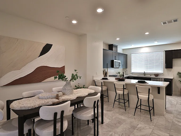 218 William Manly St #3 — Photo 9