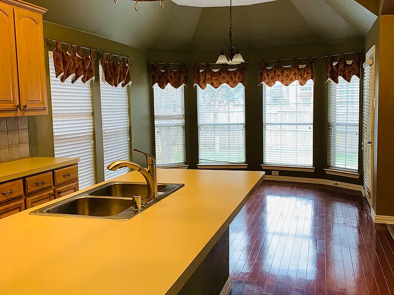4225 Bonita Dr — Photo 8