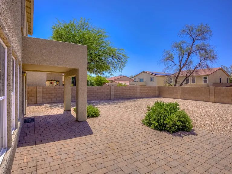 10360 E Malta St — Photo 37