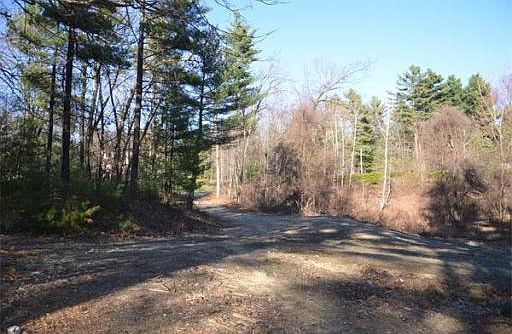 2nd image of 80 Diamond Hill Ave