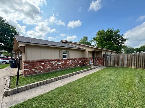 1912 Cypress Pl #B Photo 1 1912 Cypress Pl #B Photo 1