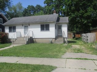 216 Sophia St, West Chicago, IL 60185