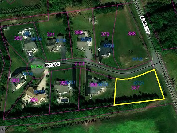 3rd image of 35721 Privy Ln