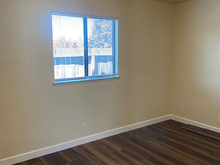 250 Ivy St #A — Photo 4