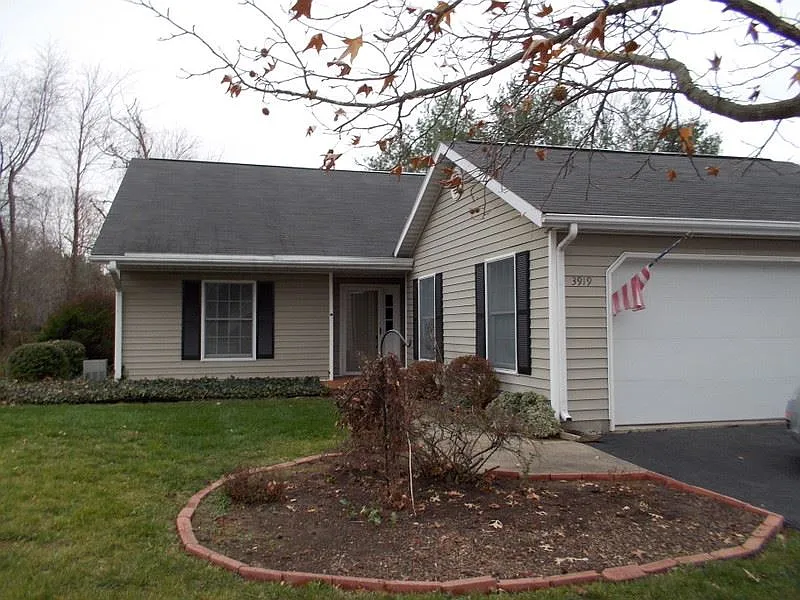 3919 S Baytree Ln photo 1