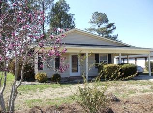 609 Cobb Rd, Elm City, NC 27822