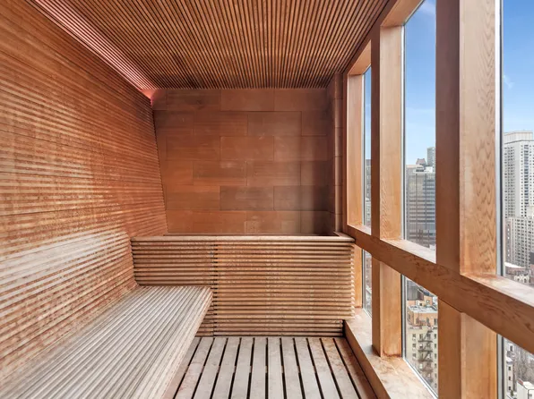 305 East 51st Street image 14 of 17