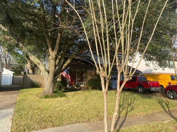 1319 Briarmead Dr, Richmond, TX 77406